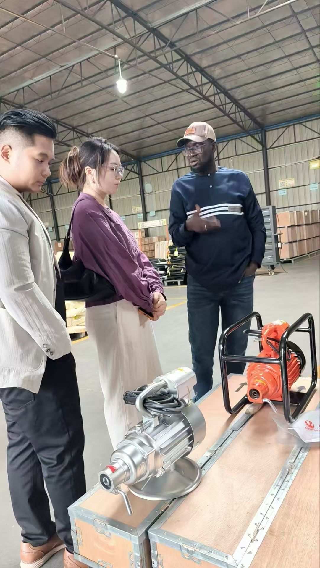 JOINTSEN byder kunder fra Senegal velkommen, udforsker strategisk partnerskab for udvidelse af det afrikanske marked